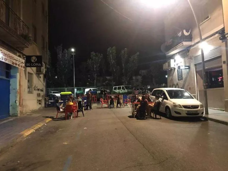 Les pistes de ball, només per a grups “en contacte habitual"