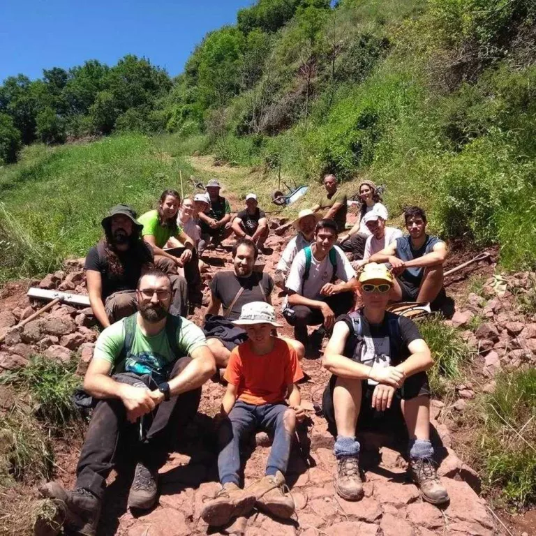 Recuperen camins de pedra al Parc Natural de l'Alt Pirineu
