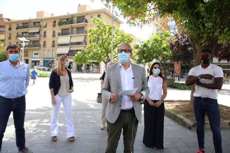 Larrosa veu desaparegut el govern municipal