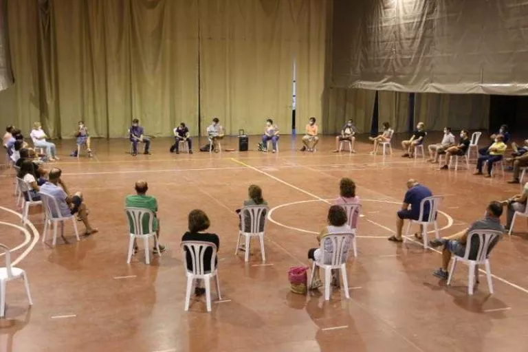 Promesa d'un pla de xoc amb recursos