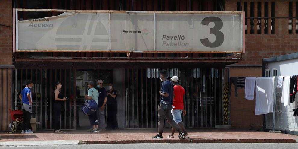 Carpa per confinar temporers i sensesostre