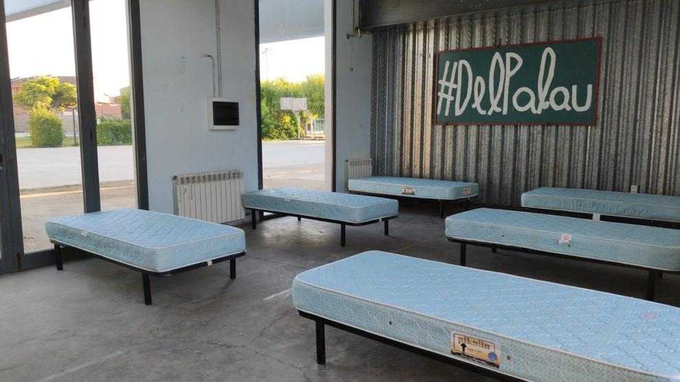 Espais de cribratge i conferències preparen la campanya de fruita del Pla