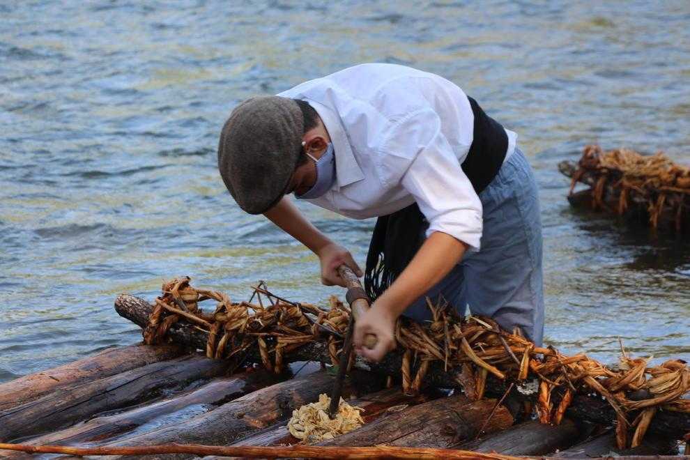 Els rais solquen de nou el riu Segre