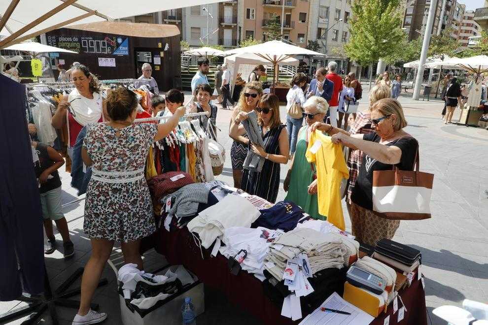El Mercat de les Rebaixes de l'Eix plantarà cara a la Covid amb la meitat de parades