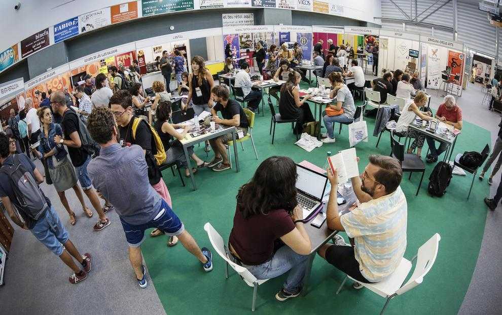 ⏯️ Mercat virtual de FiraTàrrega amb 835 professionals