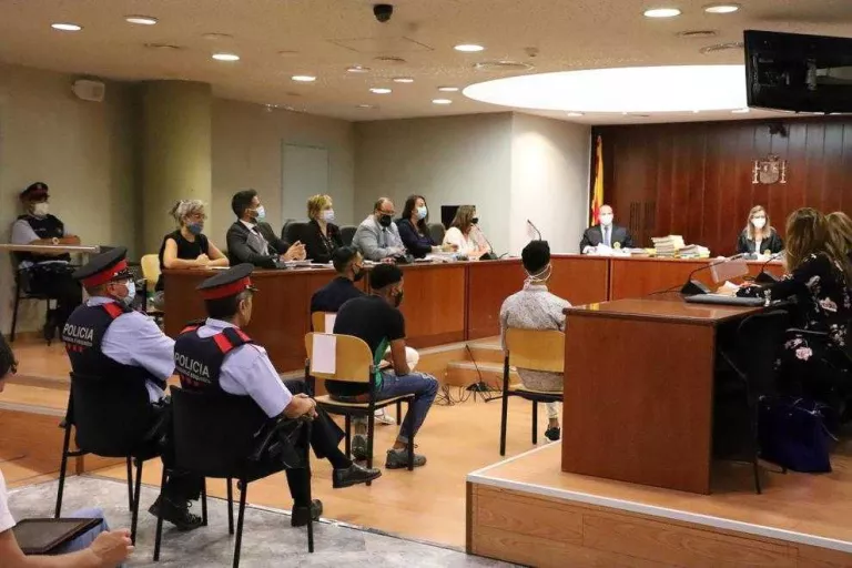 Condemnen 10 joves per una onada de robatoris a la Segarra i el Segrià