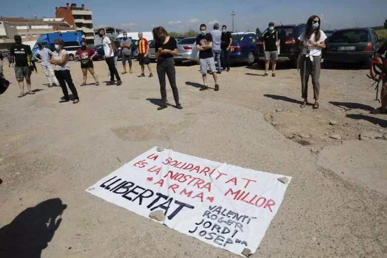⏯️ Detinguts quatre CDR de Balaguer acusats d'un sabotatge a la línia de l'AVE a Lleida