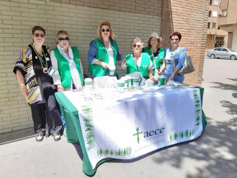 L'AECC Lleida busca nous voluntaris per al dia de l'acapte el 23 de setembre vinent