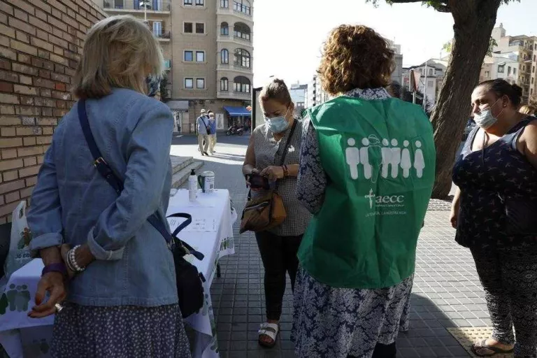 L'AECC Lleida va recaptar 5.500 euros el Dia de la Col·lecta