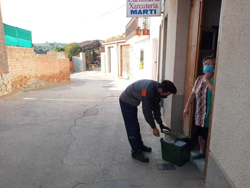 El Cogul estrena amb suport veïnal el porta a porta