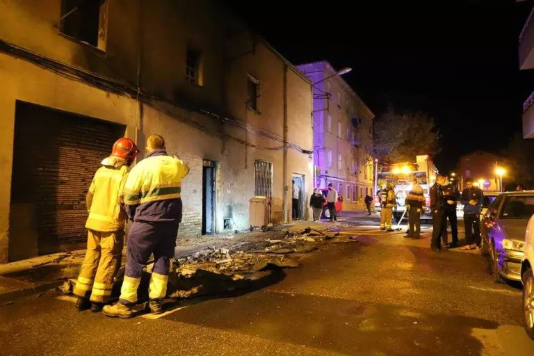 Urbana i Mossos investiguen la crema de contenidors a Pardinyes