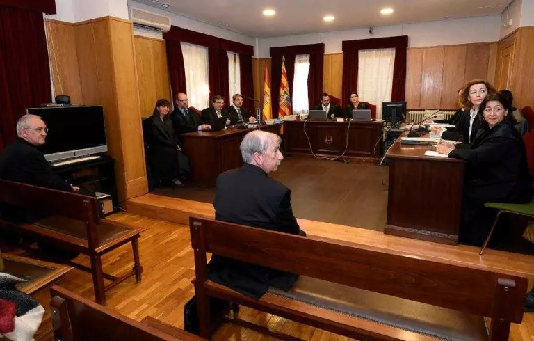 Tres recursos de Generalitat, bisbat i Museu per l'art