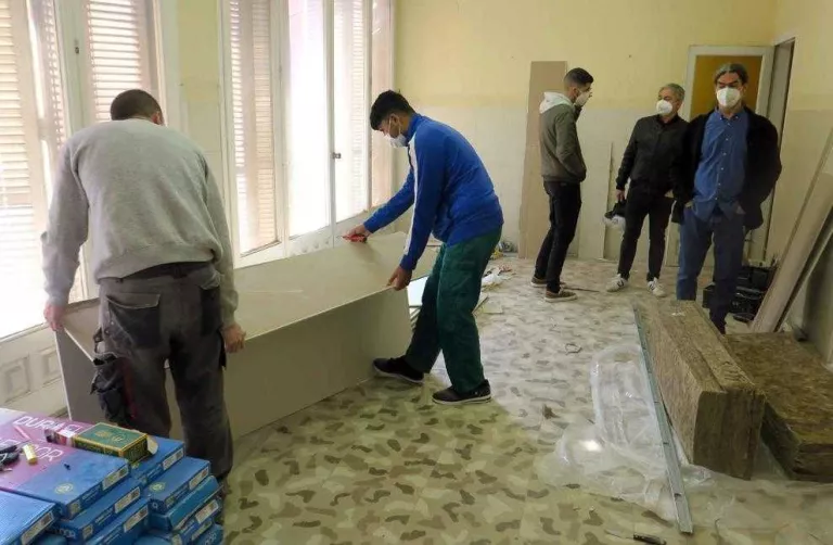 L'EMU cedeix tres pisos a persones amb dificultats per accedir a l'habitatge