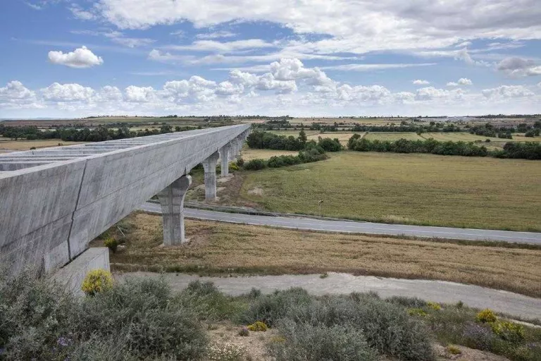 El Govern paga 35 milions a l'Estat per les obres del Segarra-Garrigues