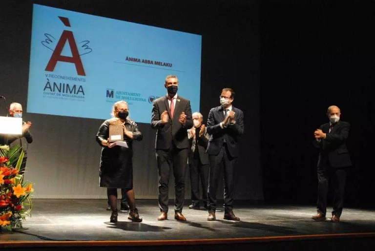 Glòria Casaldàliga rep l'Ànima de Mollerussa