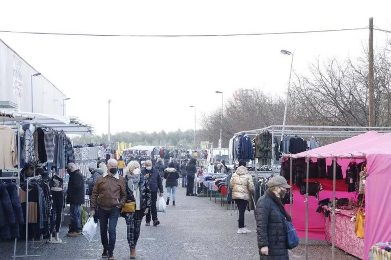 Torrefarrera recupera el mercat setmanal