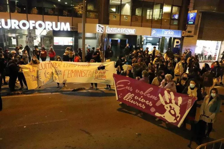 Els Mossos van investigar 37 casos de maltractament a menors el 2020