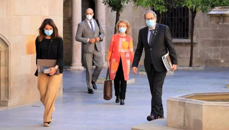 Torra remodela el Govern per sorpresa i cessa Buch, Vilallonga i Chacón