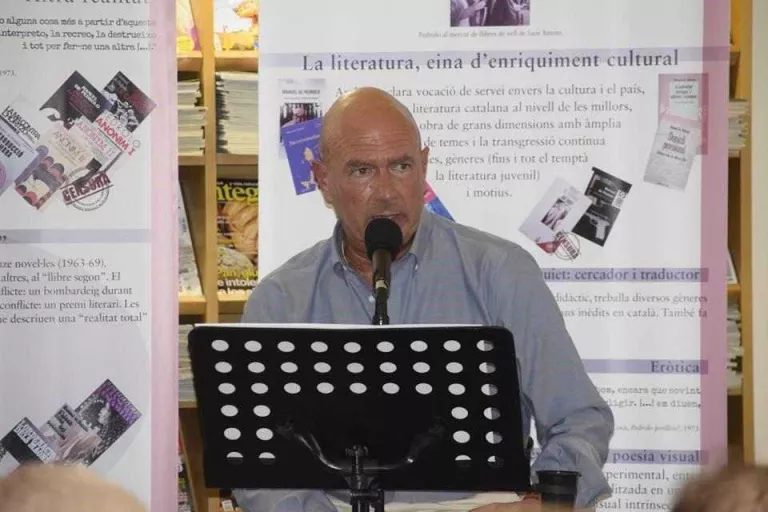 Un conte sobre l'abandó d'un ancià al Nadal, premi Hipatia