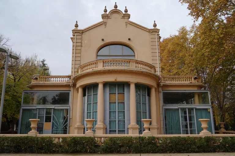 La Paeria licita la rehabilitació del Cafè Teatre dels Camps Elisis per convertir-lo en un nou espai cultural