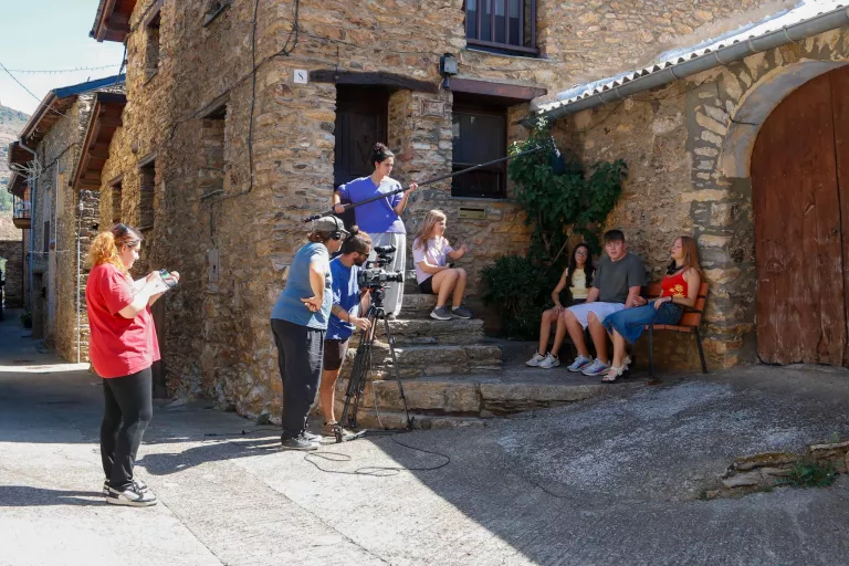 El cineasta Joan Gil impulsa a Estamariu una escola de cinema intergeneracional amb voluntat de continuïtat durant tot l’any