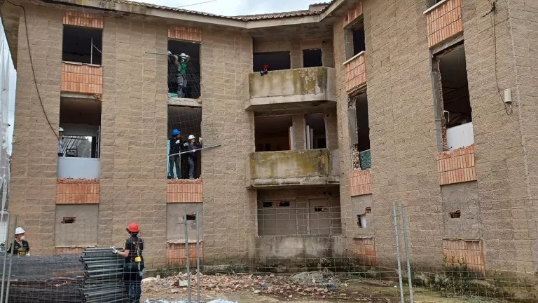 Engeguen la rehabilitació de la meitat restant de l'antiga caserna d'Agramunt
