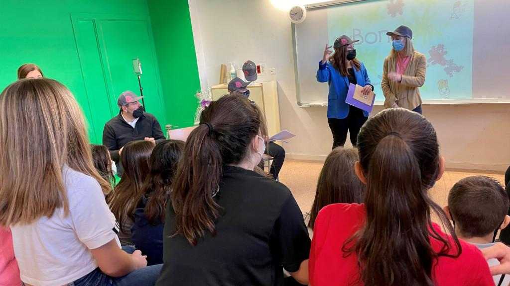 La campanya 'Posa't la Gorra' arriba a l'Escola La Mitjana de Lleida