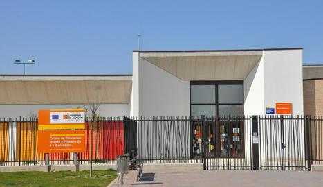 Donatius per repartir 4.000 agendes escolars més en català a la Franja
