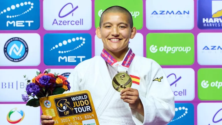 Ai Tsunoda fa història i es proclama campiona del món absoluta de judo