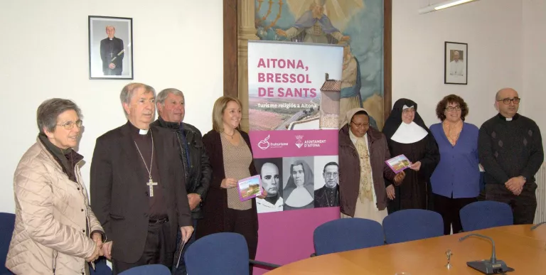 Una trentena de veïns d’Aitona faran de guies en els primers itineraris religiosos de Lleida