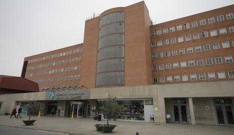 Condemnat l’auxiliar de l’Arnau que va deixar en coma un pacient