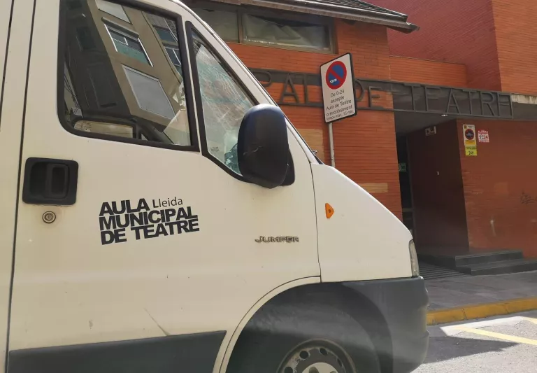 Els abusos sexuals a l'Aula de Teatre de Lleida arriben al Parlament