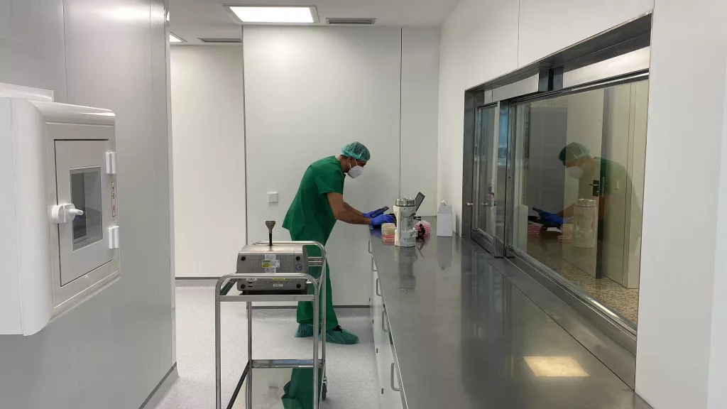 ⏯️ L'Hospital de Cerdanya podrà administrar quimioteràpia per via endovenosa aquest estiu