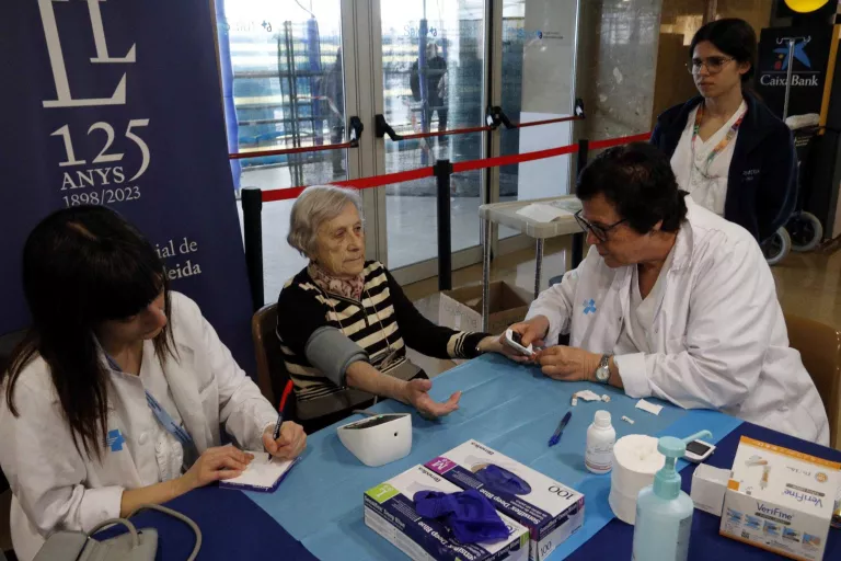 Unes 350 persones reben tractament renal substitutori a Lleida