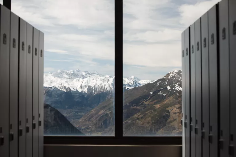 Vacway s’estableix com a soci tecnològic de Baqueira amb més de 900 lockers intel·ligents operatives