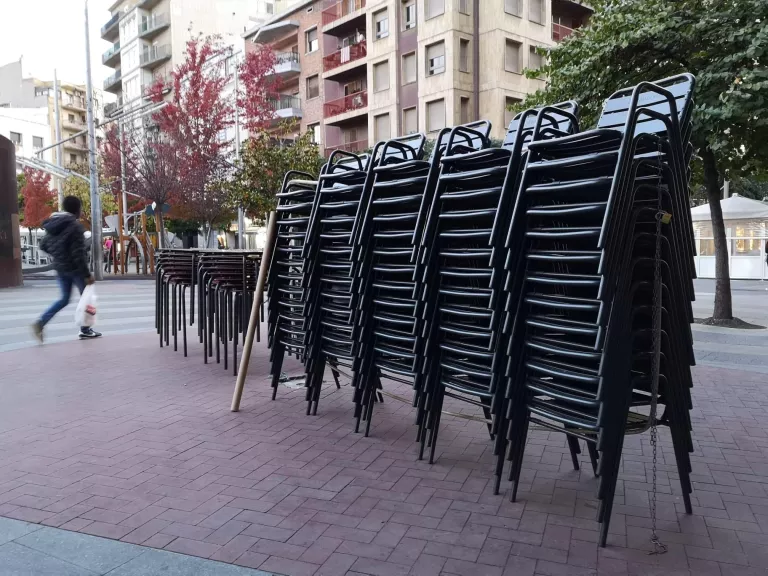 La restauració perd 315 MEUR en el primer cap de setmana sense bars