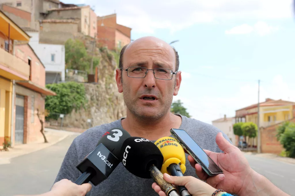 ⏯️ Continua la 'rave' de la Noguera, que aplega 400 persones des de la nit de dissabte