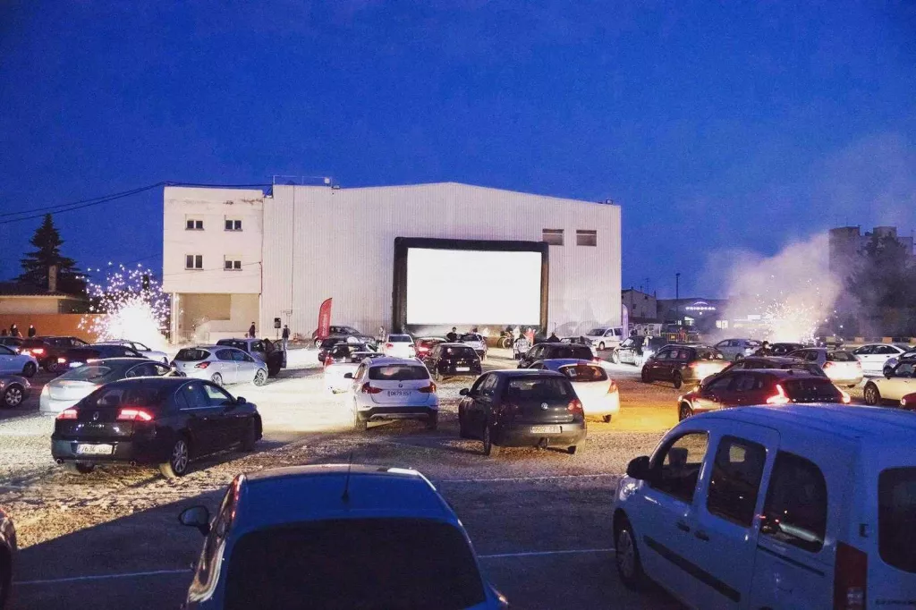 L’auto cine de Golmés duplica l’aforament fins a 400 persones