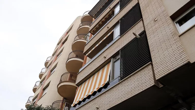 El Govern compra 59 habitatges a Ponent per lloguer social