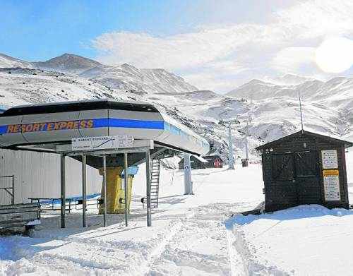 Les estacions de Lleida obren 149 de les 218 pistes d'alpí