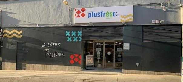 Una cadena de supermercats lleidatana inaugura la seva primera botiga a Corbins