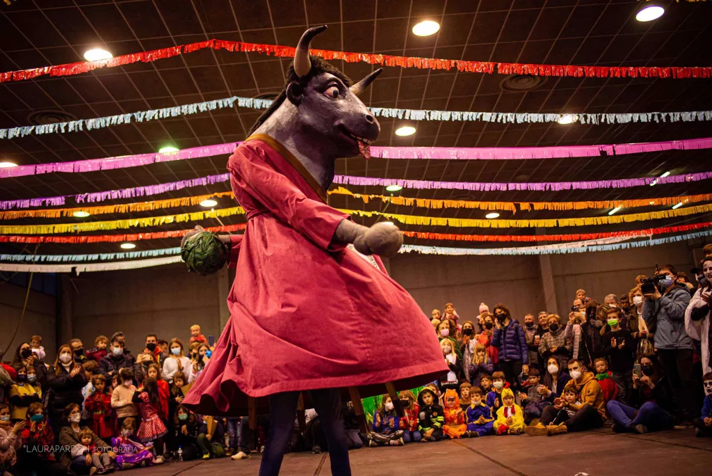 ℹ️ Així serà la Festa del Brut i la Bruta 2023 a Torà