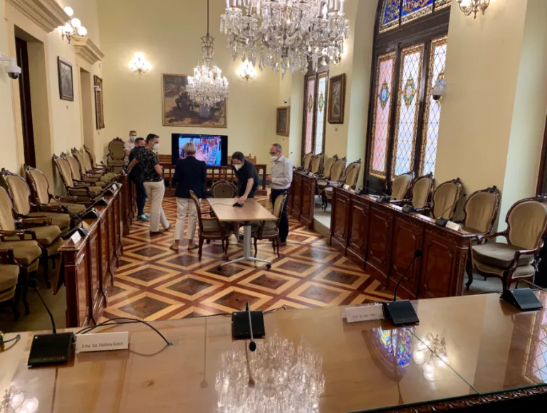 La Diputació prepara un Ple híbrid, amb presència física al Saló de Plens i via telemàtica