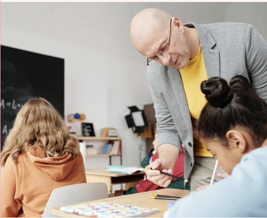 Últim mes per demanar els ajuts per a alumnes amb necessitats específiques de suport educatiu