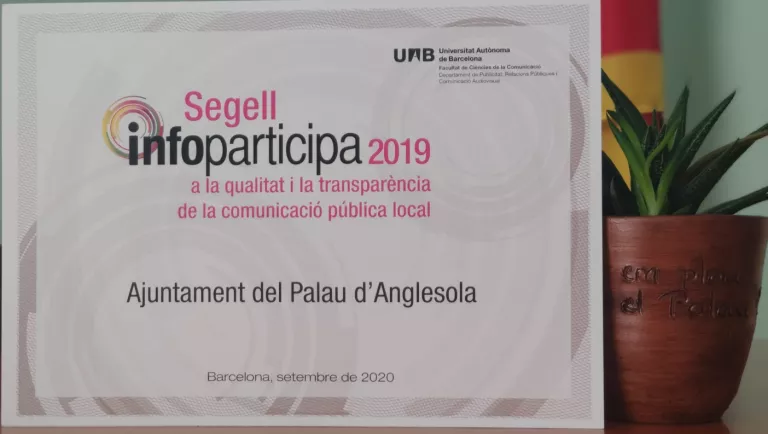 El Palau d'Anglesola rep el reconeixement a la qualitat i transparència informativa