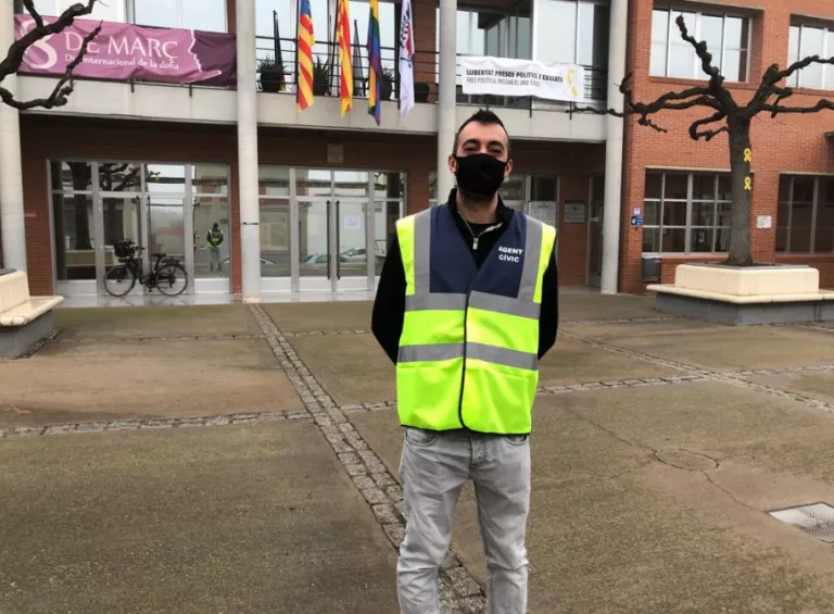 Corbins incorpora a un Agent Cívic al municipi
