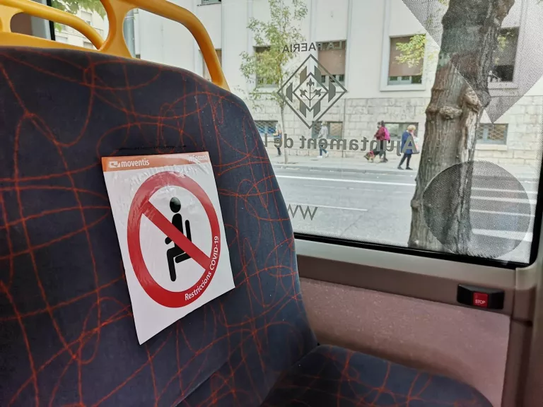 Els autobusos de Lleida perden la meitat d'usuaris en 8 mesos de pandèmia