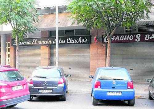 Desallotjades 59 persones a Lleida per un incendi