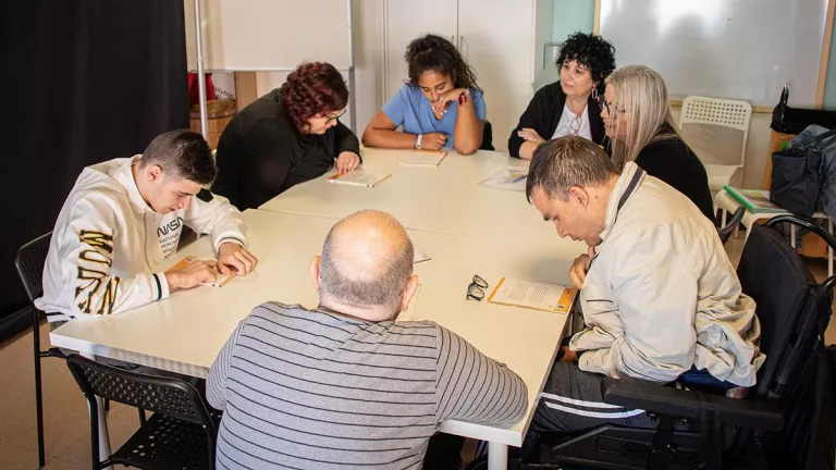 La Biblioteca de Mollerussa engega un club de lectura fàcil i un de còmics