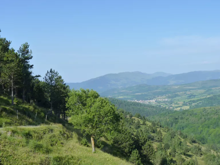 Mor un home de 45 anys fent parapent a Àger